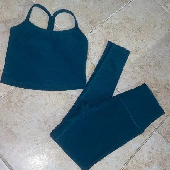 Set Beyond Yoga Spacedye Slim Racerback Cropped Tank & Legging Deep Sea Heather - Picture 6 of 9